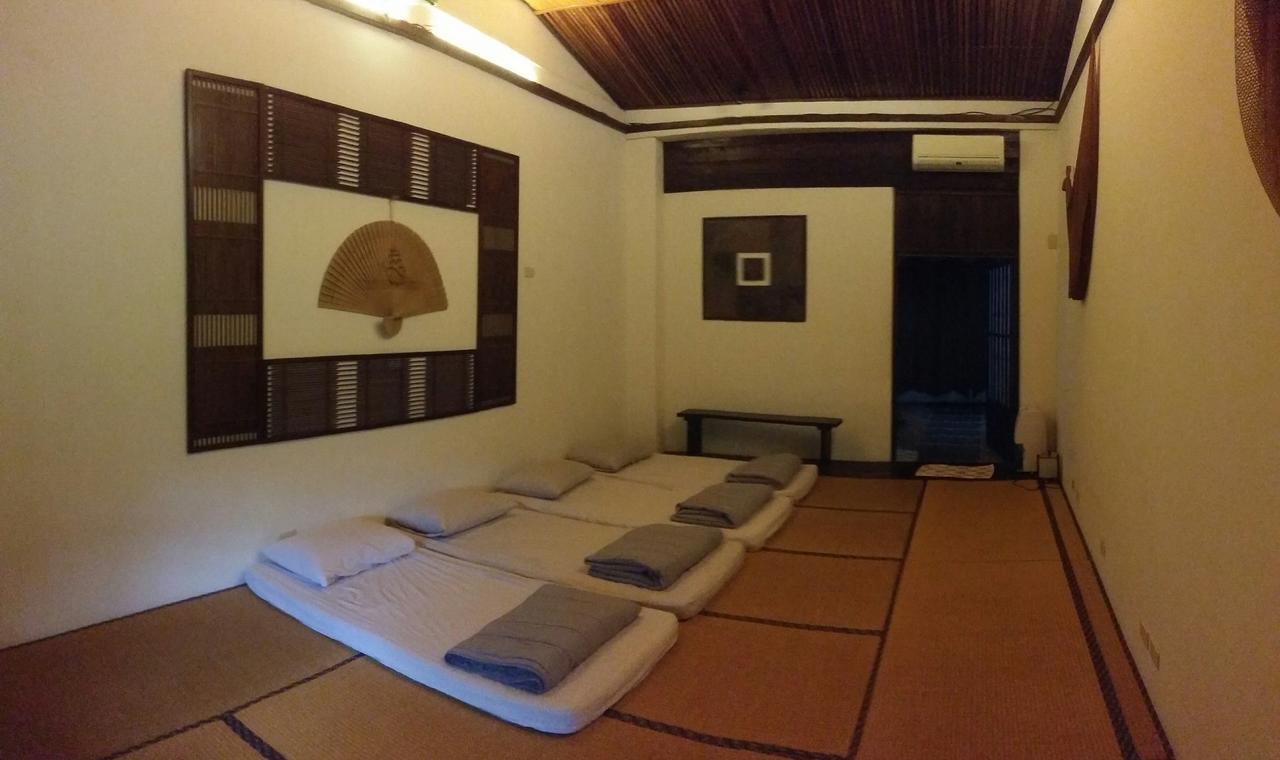 Bright Moon Homestay Dongshi  Exterior foto
